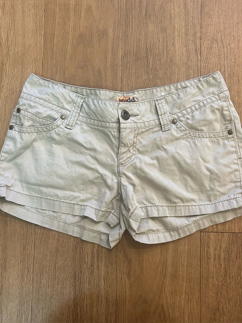 Y2K Mudd Khaki Chino Shorts